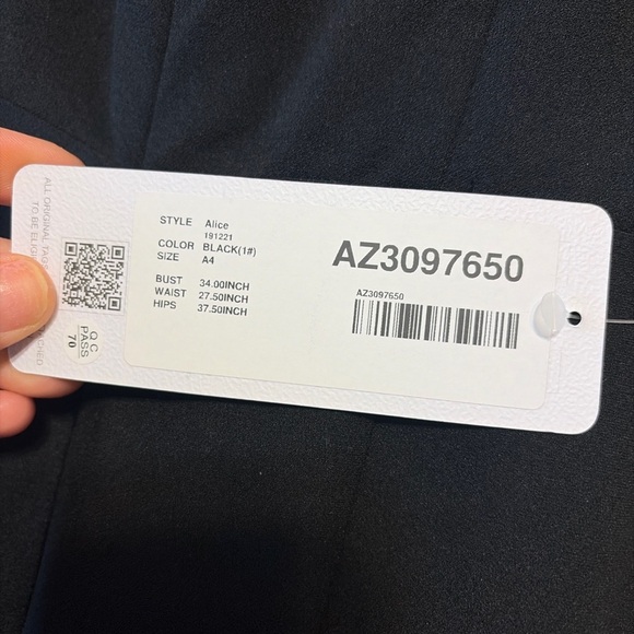 Azazie Alice Black Off-Shoulder Mermaid Gown Sweep Train Size 4 NWT - Picture 6 of 7